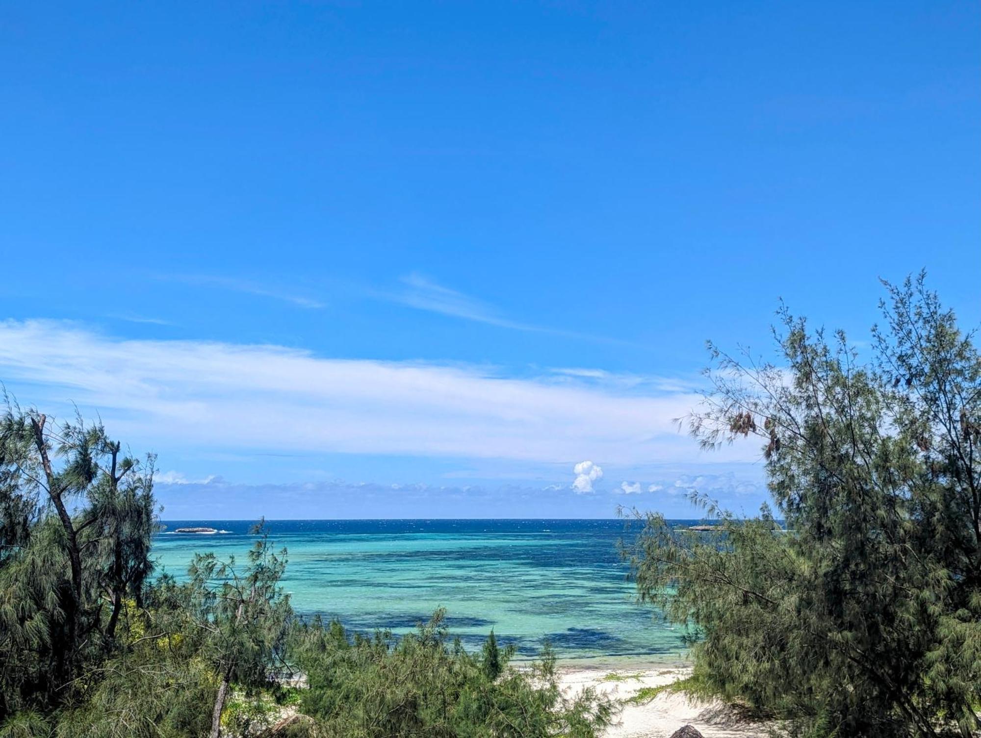 Ocean Lodge Kite & Windsurf Antsiranana エクステリア 写真